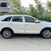 سورنتو • ٧ راكب • ٦ سلندر