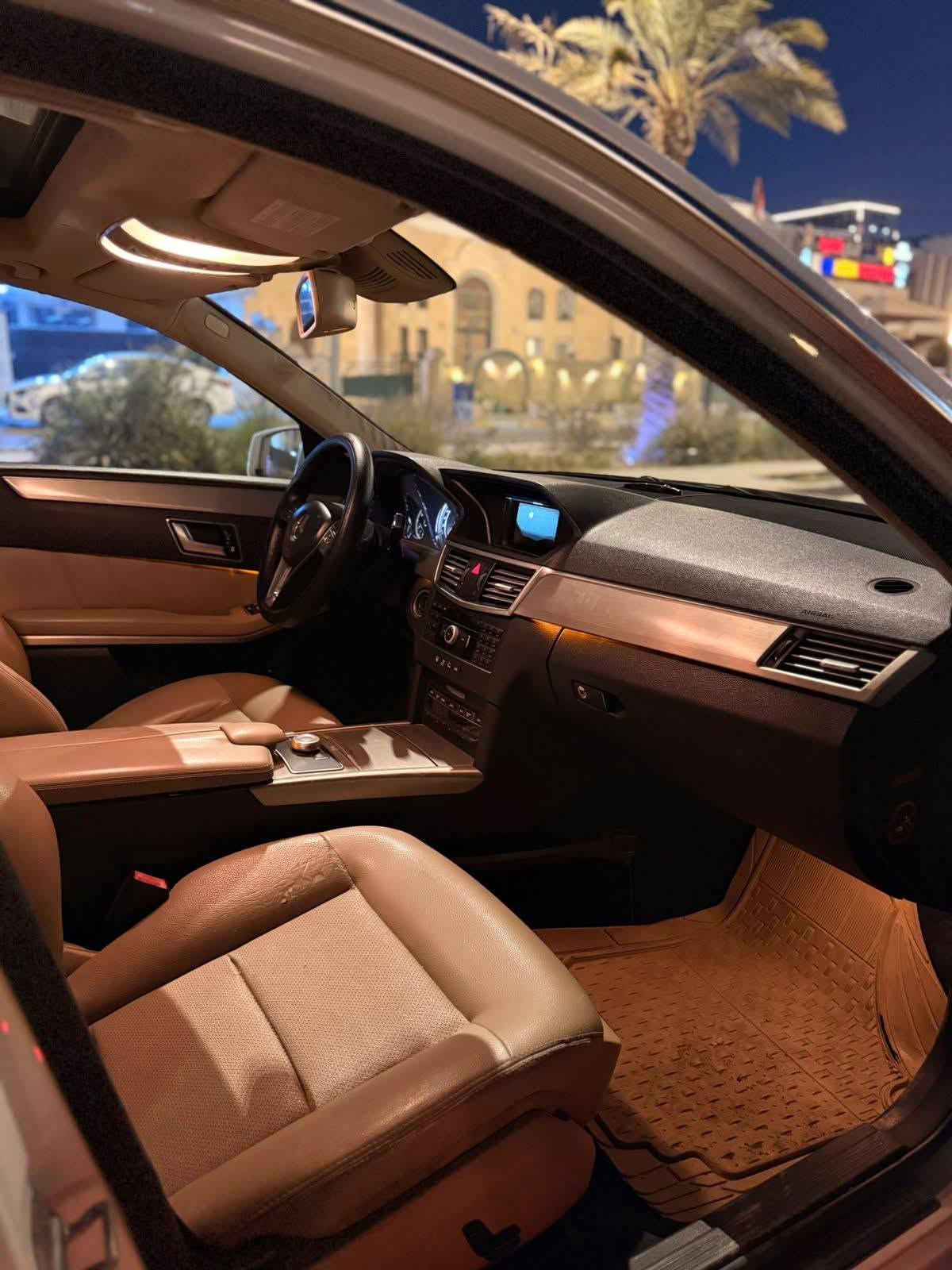 مارسيدس E200 مراوس بجالنجر
