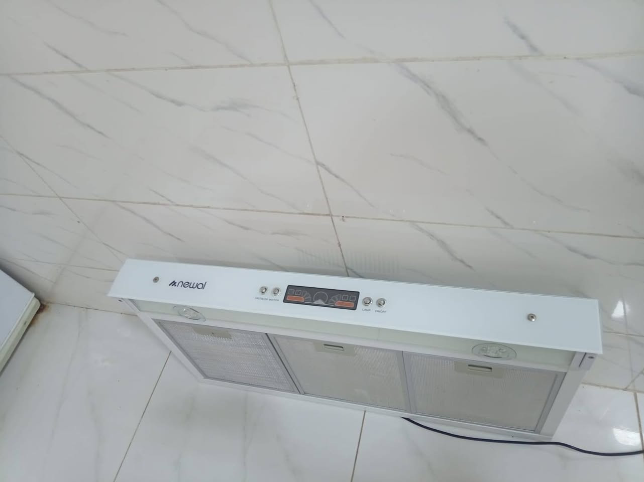 السلام عليكم للبيع 

طباخ مع شافطه جدد كربلاء حيل نظال
***********
