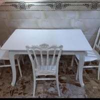 ميز طعام • ٣ كراسي • عاج