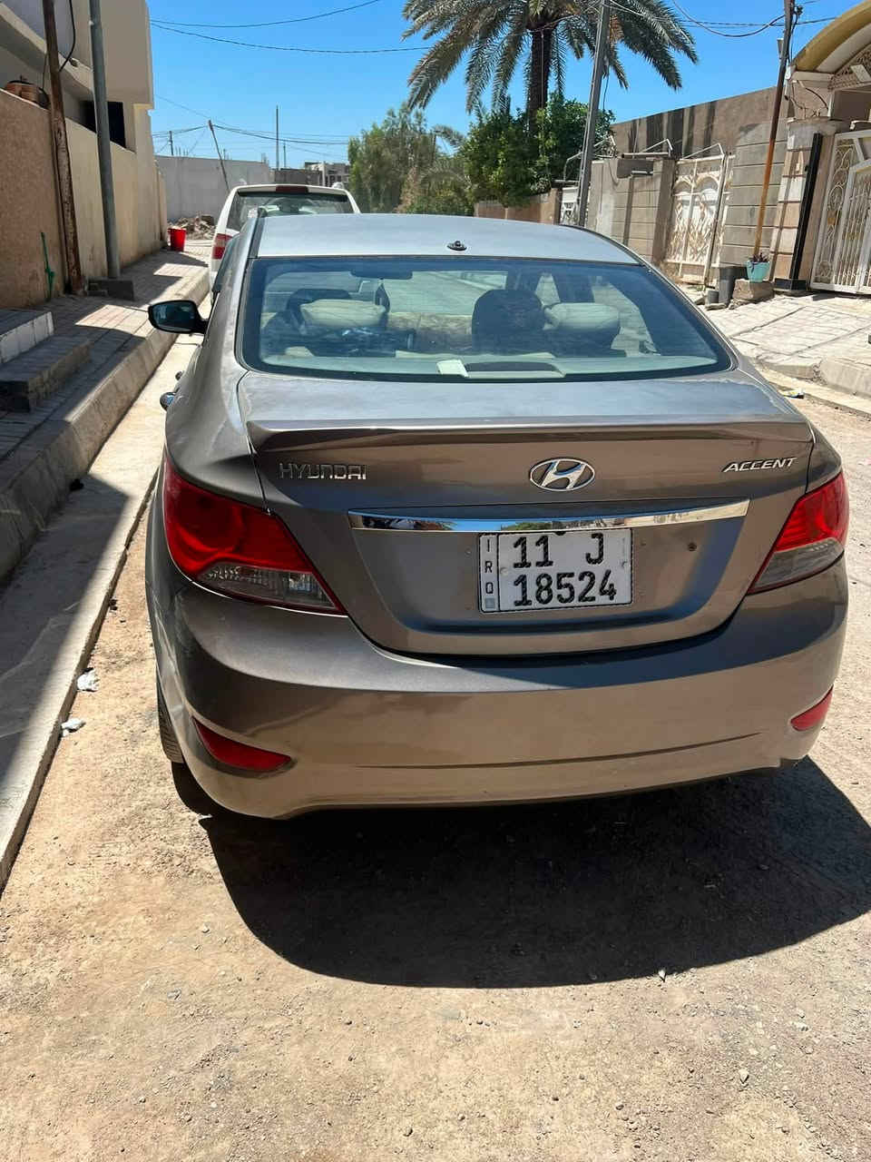اكسنت 2011 خليجي محرك 1600
دوش سنويه وهزة ورقم جديد سنويه لل31 كير ومحرك كفالة تبريد تدفئة شغال كاملة بدون اي نقص كهربائيات وميكانيك كله جاهز تخم تاير وباتري جديد بلكات ونوزلات وفيتبم جديد ادامه كامله لمنظومة البانزين والاحتراق فقط
الحدادية يرادلها شويه ترتيب بيها صبغ جاملغ وبنيد وهلالات الجاملغات
الخلفيه فقط صبغ بدون اي ضرر او ضربة فقط شخوط وجراد وانصبغن وبيها جراد
بالقمارة وقبق الجنطة السعر 78 ورقه 
*********** لتواصل
