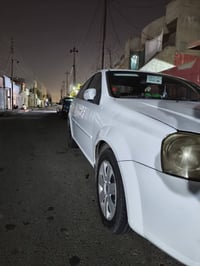 اوبترا • ٢٠١٢ • ابيض