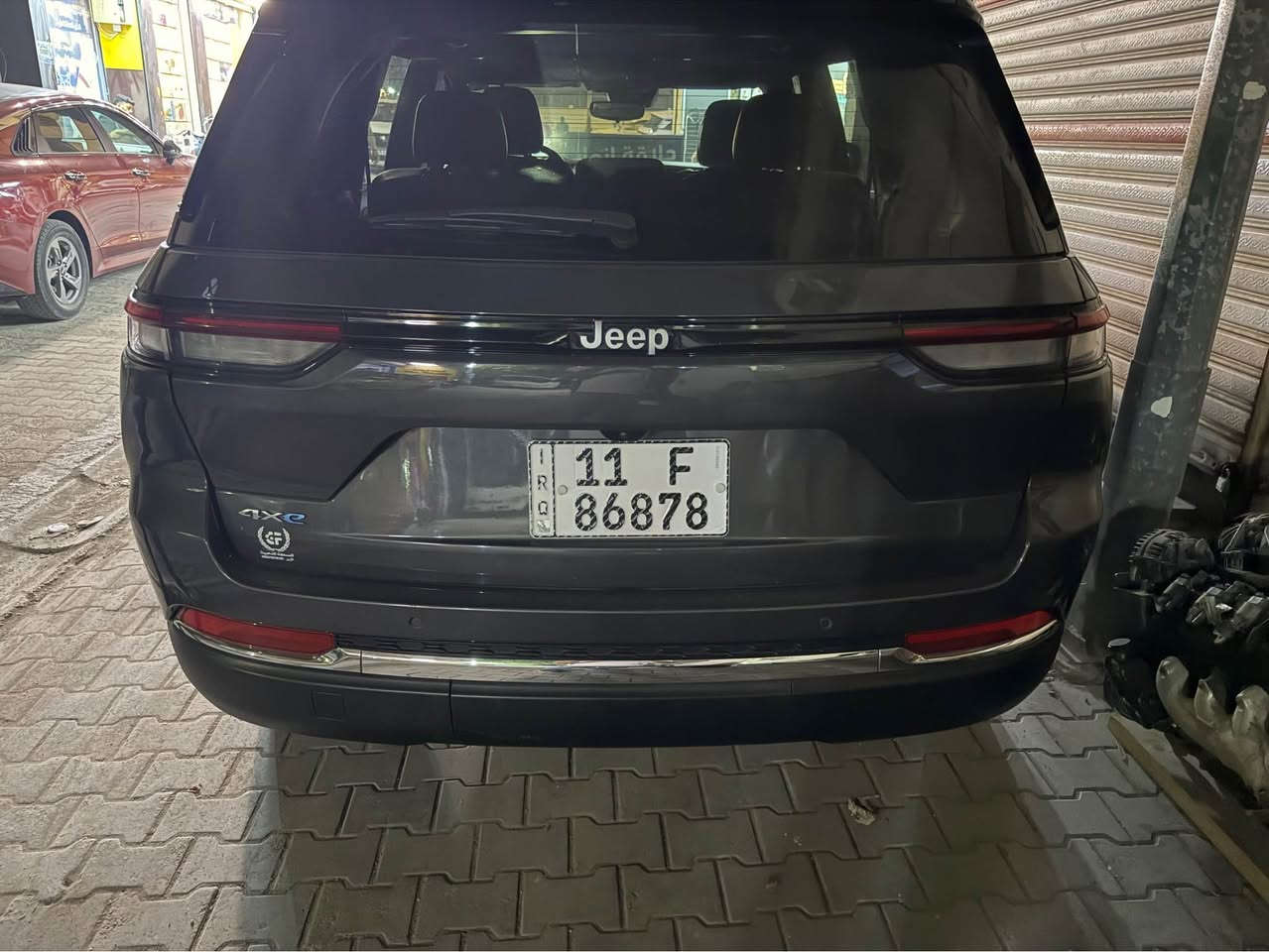 السلام عليكم جيب موديل 2024 هايبرد 
رقم بغداد حادث بنيد وباب خلفي 
بيع او مراوس  المكان الوزيرية
الاتصال *********** بغداد, العراق
