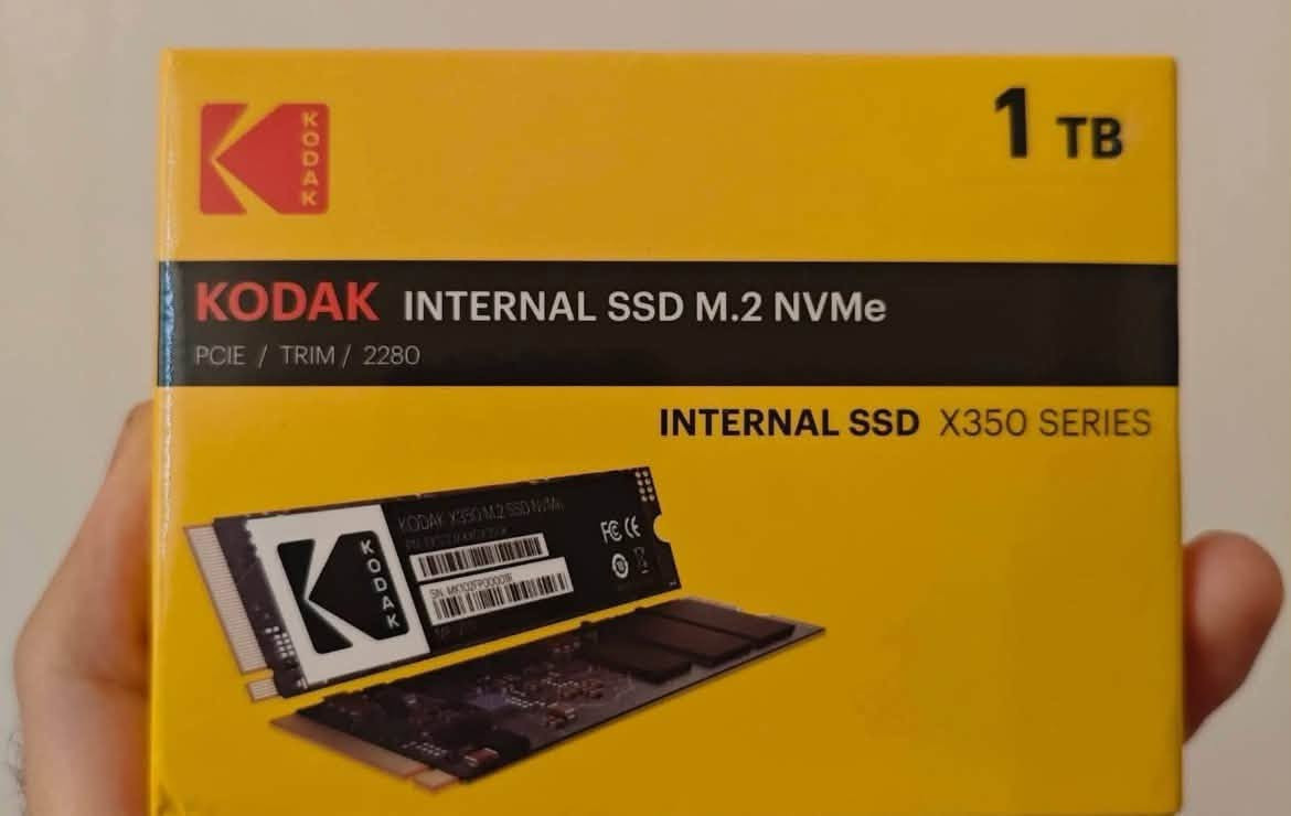 هارد  1T ssd m.2 gen3 سعتة واحد تيرا 
بي فحص مصنعي مختوم غير مستعمل 
اصلي من شركه kodak سعره 145 الف توصيل موجود ***********
