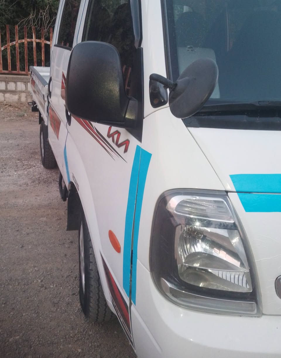 ((بسم الله الرحمن الرحيم))
بۆ فرۆشتن

كیا 3000 گێر عادى دەبڵ قەمەرە

سۆپەر مەكینە ڕەش

مۆدیل2011ی مەرغوب

ئەبووشفرەی كلاچ

ناو داشبڵ فۆڕمیگا قەیسی

پێشی كراوه 2023

بیلاد ناو سەلە

بەرگی كوشنی تێگیراوە

ڕۆن و فلتەری بۆ گیراوە

دوسەوپەنجا مەسرەفی نەماوە

سەیارەیەكی فول مواسەفات

دانسقەو بێ ڕزیوو بێژەنگ

شەنسی چاكراوەتەوە

بەشەرتی 3 تەن

پێنج دوگمە

ئاوێنە كارەبایی

سويچ كۆنتڕۆڵ

ئاوێنە گوێ بەرخ

تەبریت بەسراوە

هندربرێكی بەستراوە

كامل جوانكاری بۆ كراوە

كارەبای كامل جاهیزە

كامل مەسرەفی كراوە

بەشەرتی گێڕ و مەكینە

دەعامی پێشەوەی بەسراوە

دەعامی دواوەی بەستراوە

شەش تایەی لۆك

هەموو گیانی وەك دەقی شەریكە

شوێن / سەیدسادق

بۆنرخ تەلەفون بكە

***********

***********
