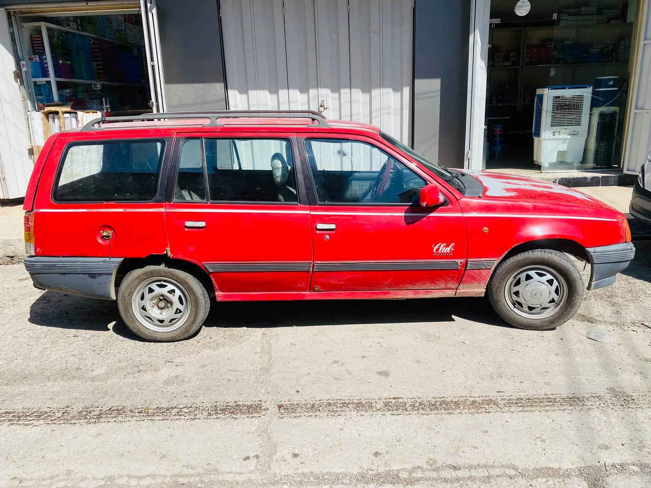 كاديت ستيشن موديل 1991 كير محرك شرط كابون موجود الهزه 2026 ماساقطة جديدة شرط التحويل
السعر 28$ 
للتواصل /***********
