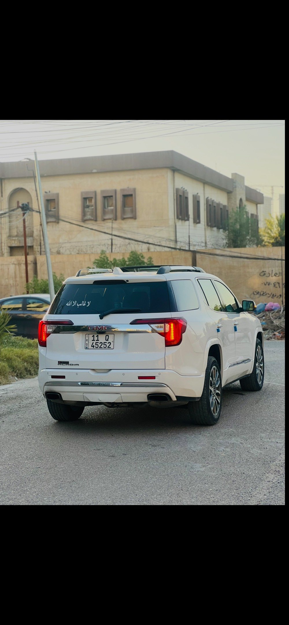 للبيع GMC اكاديه دينيلي ((2021)) مبدل بنيد فقط مواصفات 
داخل ابيض ملكي كشنات منفصل vip كشنات كهرباء ⚡️صندوق كهرباء ⚡️(5) كامرات سايد بريك بصمه مرقمه بغداد بسمي السعر ((220)) بيه مجال عنوان بغداد زعفرانيه الاتصال ((***********))⚔️🔥 بيع فقط
شنو ممشاها بالضبط كم كيلومتر؟: 
123
المكينة والجير أصليّات لو بيها تبديل غير البنيد؟ وإذا بيها شغل/صبغ شنو الموجود بالضبط؟: 
كير مكينه لغد كفاله بس شاصي الجف البلوجه بي ضربه خفيفه 
السيارة فل ستاندرد دينيلي لو بيها إضافات/نواقص ثانية لازم يعرفها المشتري؟: 
سياره فول 1/1 الاخير دنيلي اعلى مواصفات 
إنتَ من أي منطقة ببغداد بالضبط؟ وهل السعر ثابت لو بيه مجال بسيط؟: 
عنوان بغداد الزعفرانيه السعر 220 وبيه مجال 