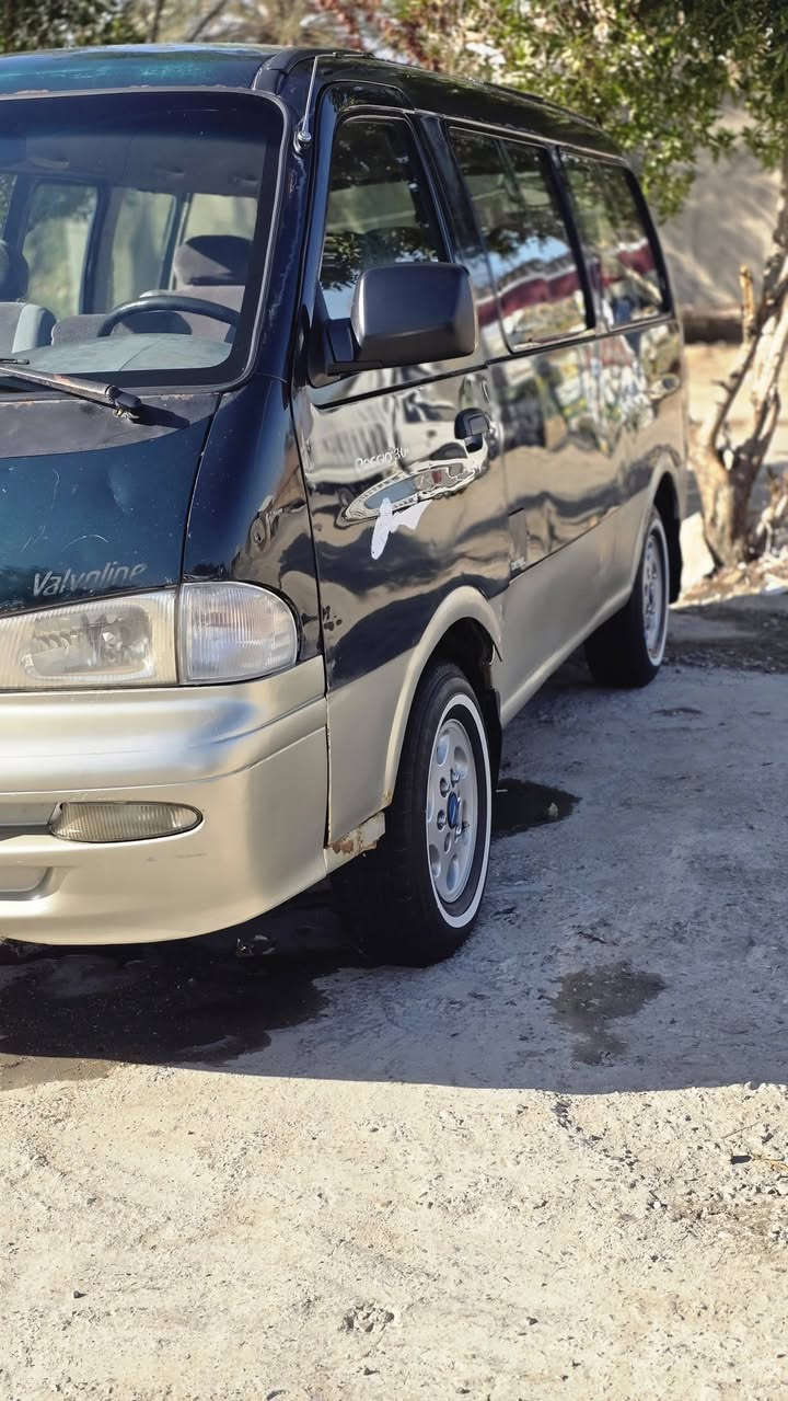 سلام عليكم بريجوه موديل 96البيع مكفوله مكينه وشواصي ربعه مكفولت السعر 70وبيه مجال مكان نجف مشخاب *********** السياره رقمه بصره نكلزي سياره سياحيه
