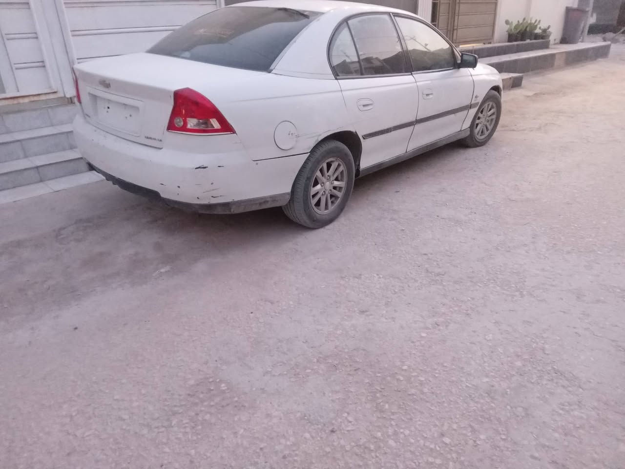 لومينا مزاد وزارة الداخلية ٢٠٠٤ جاهزة تبريد تخم تاير كهربائيات ***********
