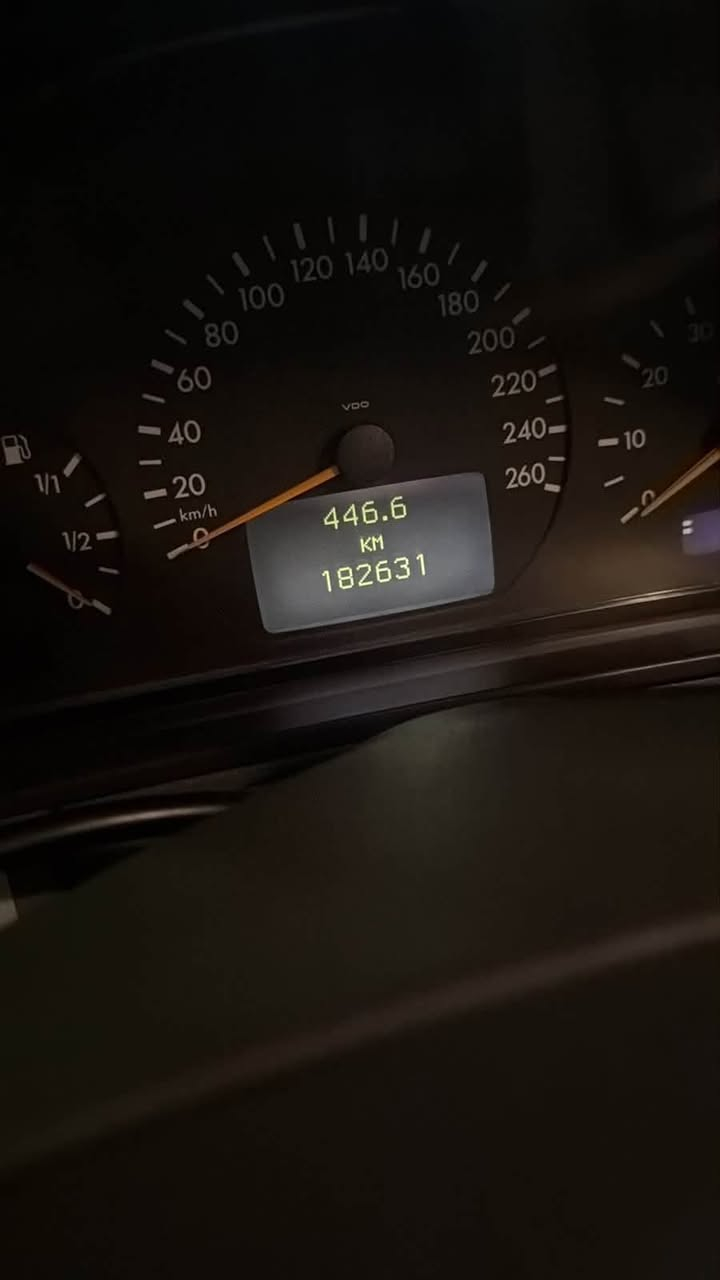 مرسيدس W210 • موديل 2001 • رقم بغداد