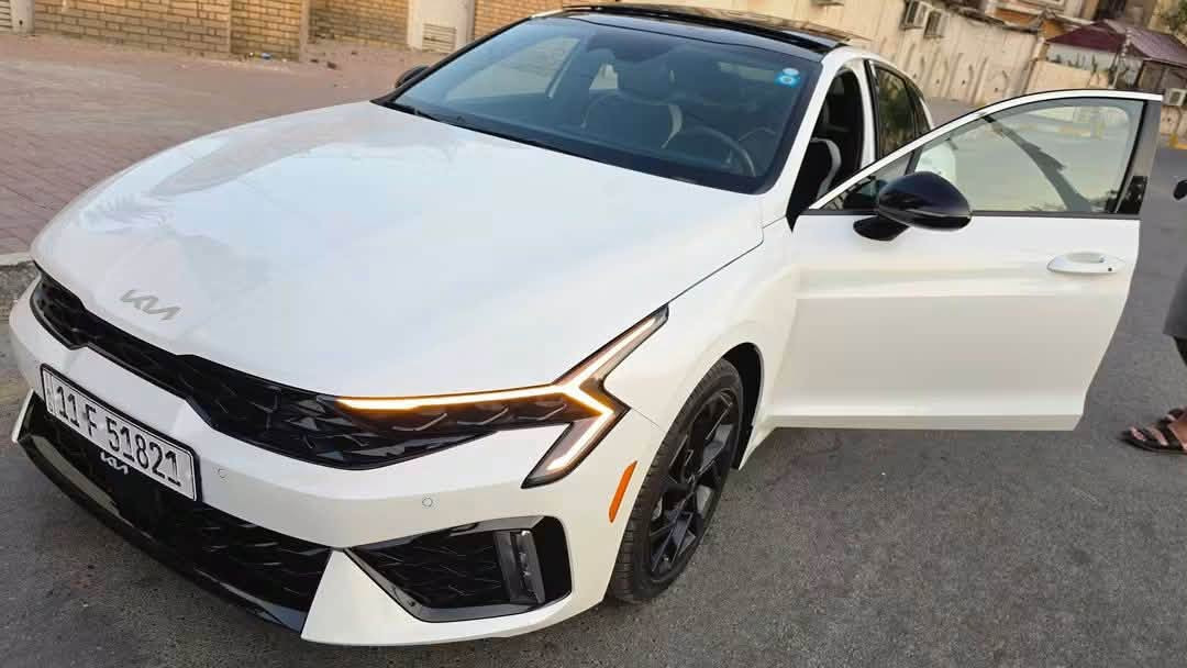 🚘🔥 KIA K5 GT-LINE 2026 🔥🚘

✅ سيارة مكفولة كفالة عامة 🛡️
❄️ تبريد وتدفئة 🔥❄️

✨ المواصفات:
� بصمة دخول وتشغيل 🔑�
📍 فتحة سقف بانوراما 🌤️✨
📍 تدفئة كشنات أمامية 🔥💺
📍 ستيرن تدفئة 🔥🚗
📍 رادارات ٤ اتجاهات 📡🛡️
📍 كاميرا خلفية 📷
📍 تحكم باتجاه المرايا الجانبية 🪞
📍 كشن السائق كهرباء ⚡💺
📍 جام ٤ أبواب ضغطتين 🪟⬆️
📍 محرك 2500 تنفس طبيعي 🔥💪
📍 كشنات جلد 🛋️✨
📍 تحكم ستيرن كامل 🎛️
📍 شاحن وايرلس 📱⚡

💥 الحادث:
🔹 قبغ جنطة راجع بارد 🧊
🔹 تعديل مقدمة الحوض بارد 🔧
🔹 تبديل دعامية أصلية 🛠️
🔹 إيرباك برده طاك 💥
🎨 السيارة بدون صبغ نهائياً ✨

📏 ماشية: 5,000ر كم 🛣️
💰 السعر: 222 💵🔥

📍 العنوان: بغداد / الأعظمية 📌
📞 للاستفسار:(tel:***********) ☎️
