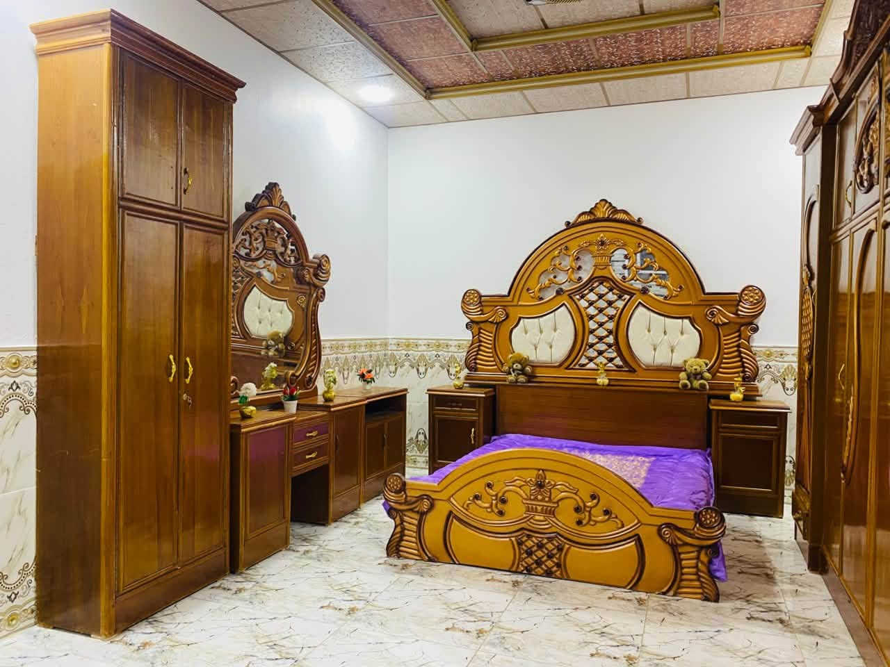 سلام عليكم اخوان عندي غرفه نوم عراقي نضافه فول شرط سعرها 850 مكان رمانه يم جسر

