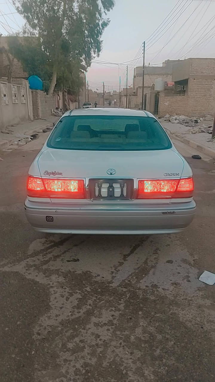 السلام عليكم سياره ملكه ادوات كصت قماره فقط موديل 2001 سياره حديده مكاني بغداد ***********  ( سعره 28 )

