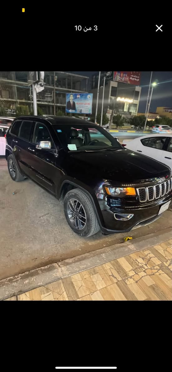 جيب كراند شيروكي لمتد 2019
فول فتحه نقط عمياء رادارات كشنات جلد والمواصفات المعروفة
حادث دعاميه فقط صور الحادث والسونار منشورة
صبغ اربع قطع اثر شخوط بدون فتح بدون معجون كفالة شاصي لغد ايرباك
مكينه كير كفاله من كلشي تخم تاير جديد
ادامة كاملة على السيارة سنوية جديدة السيارة باسمي 
175
***********
البصرة القرنة

نص مكتوب في الصور:
- 6 من 10
- 5 من 10
- 4 من 10
- 3 من 10
- 2 من 10