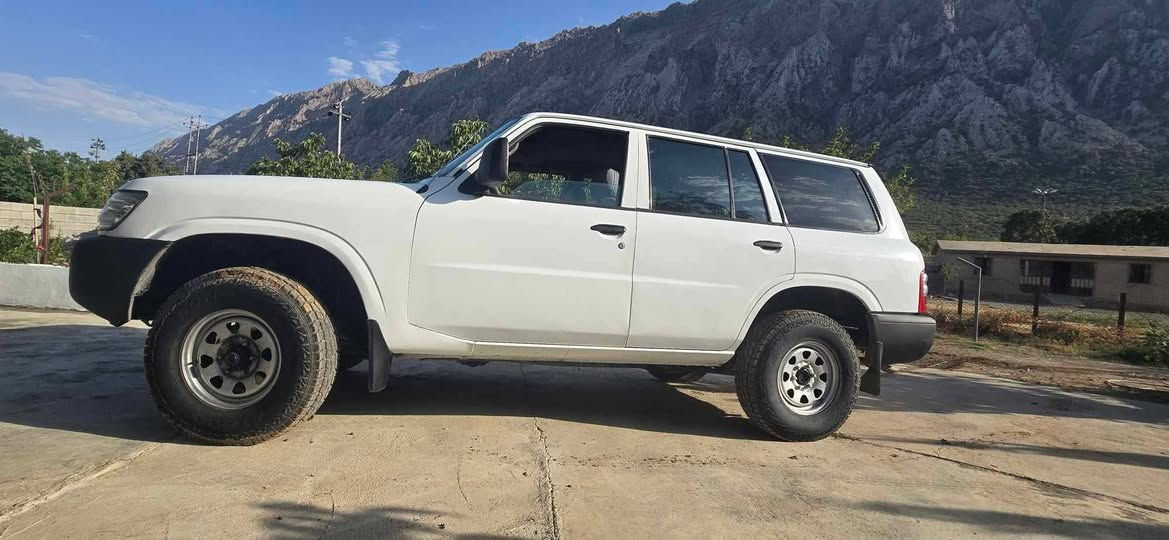 نیسان بترول
4500
4 X 4
2001
1 A
نیسان بترول 
تبرید
۹ مقاعد
تایرات جدیدە
هزەوبراد جدید
سنویە ۲۰۳۱
*********** 
وتس اب
0049 171 51 71 51 8 
ارقم السلیمانیە
بشرط التحویل
مافیه ای نقص
مایحتاج دینار واحد للتصلیحات
87 ورقە ومعاملە بسیطە
شکرا للادمین والسادە الکرام
