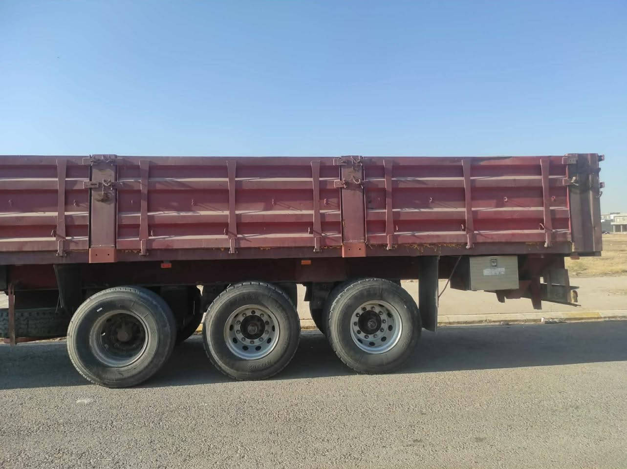 سلام علیکم جناب ١٣/٦٠
البیع رفع متر  موبایل *********** مکان جمجمال

