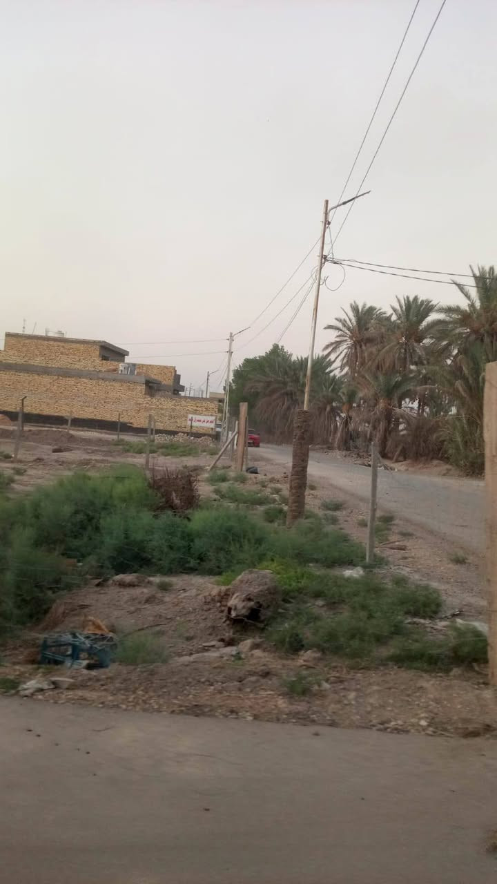قطعة ارض للبيع مساحه 267متر
العنوان شارع علي قماره حي الصحه
ع تبليط مباشر السعر 50 وبيه مجال 
***********
