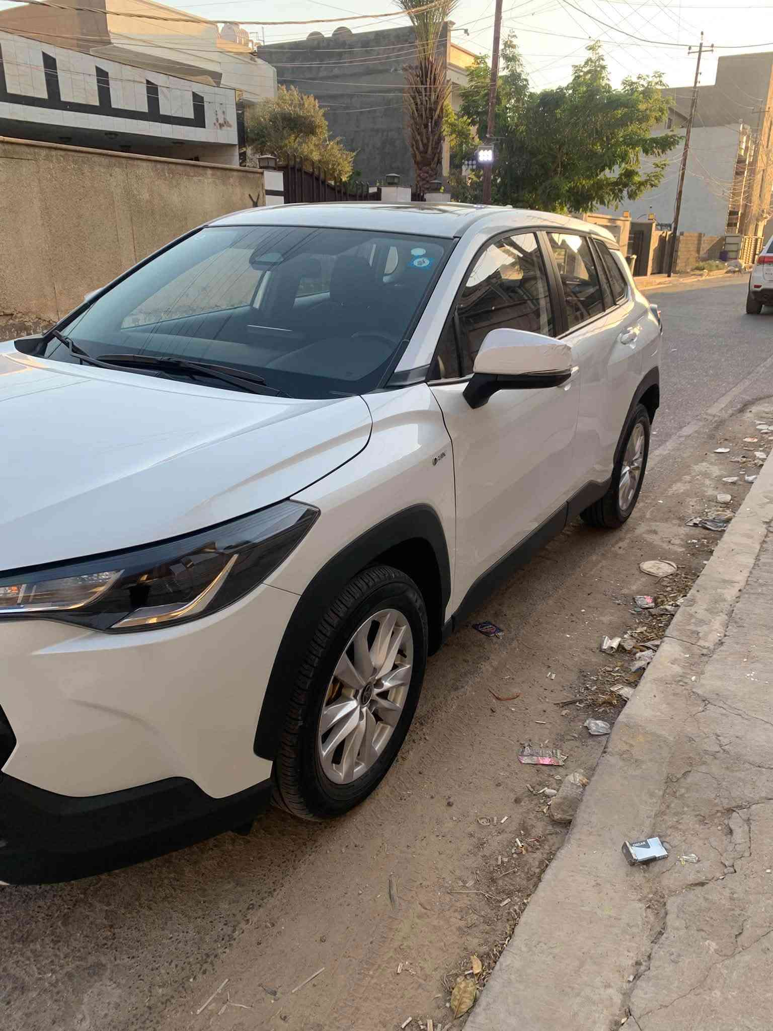 للبيع تيوتا كروس هاربد موديل 2025 رقم بغداد. بأسمي ماشيه 8 الف فول موصفات بحاله الزيرو كفاله عامه حته من زلغ سعر البيع 500-28 وبيه مجال بغداد حي الحسين قرب من حي جهاد ***********

