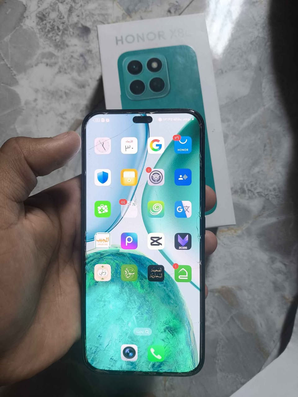 HONORX8C

مستعمل نظيف
مواصفات الجهاز 

🔵 المعالج Snapdragon 685 4G
🔵 شاشه 6.7 بوصه بدقه 120 هرتز AMOLED
🔴 ذاكرة داخلية 256 كيكا -  رام 8 كيكا 

🔴 كاميرا  خلفية ثلاثيه 108 + 5 + 2
🔵 كامرا اماميه بدقه 50 ميكا 

🔴 بصمه اصبع + بصمه وجه 

🔵  نظام التشغيل : اندرويد 15

 دبل سيم كارت 

🔵 بطارية 5000 مللي بسرعة 35 واط 

السعر 200 وبي مجال قليل 

للتواصل 

*********** السماوا, المثنى

نص مكتوب في الصور:
- لا توجد بطاقة ١٢:٢٦ حول الهاتف اسم الجهاز HONOR X8c المعالج المركزي Qualcomm Snapdragon 685 ذاكرة الوصول العشوائي ٨ غ.ب ٨+٨ غ.ب HONOR RAM Turbo دقة الشاشة ٢٤١٢ x ١٠٨٠ البطارية mAh 5000 وحدة التخزين الداخلية المساحة الفارغة ١٠١,٨٧ غ.ب الإجمالي ٢٥٦ غ.ب الموديل ABR-LX2 رقم الإصدار 9.0.0.200(C185E3R3P1) GPU Turbo إصدار MagicOS 9.0 إصدار الأندرويد 15 IMEI 866981***********6981070207141