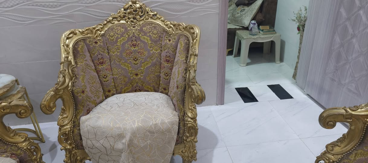 السلام عليكم تخم جديد استخدام بسيط جدا للبيع السعر ٤٥٠ مع المجال البسيط للاستفسار التواصل ع الرقم ***********
