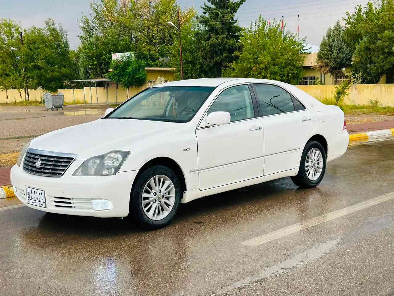 سەرەتا بە ناوی خوای گەورە
شاهینە (بڕاوە) ٢٠٠٥
گێڕو مەکینە بچوک ١٨٠ 
سێ دوگمە پەردە شاشە بەسمە پێشو دوای کەپسە دەعمو لێدراوی نیە سەقف و حیزام کەڤەر بەشەرت
٤٧ گەلاو ماجالێکی برایانە 
شوێن هەلەبجەی تازە 
***********
***********

