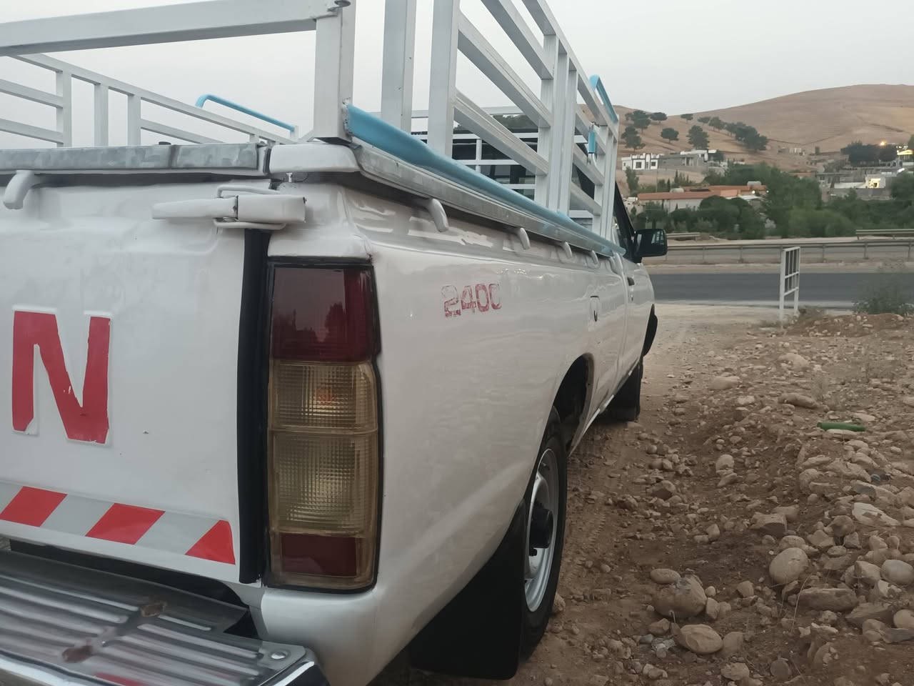 نيسان ٢٠٠٢ • نظيفة جوة • ميكانيك تمام