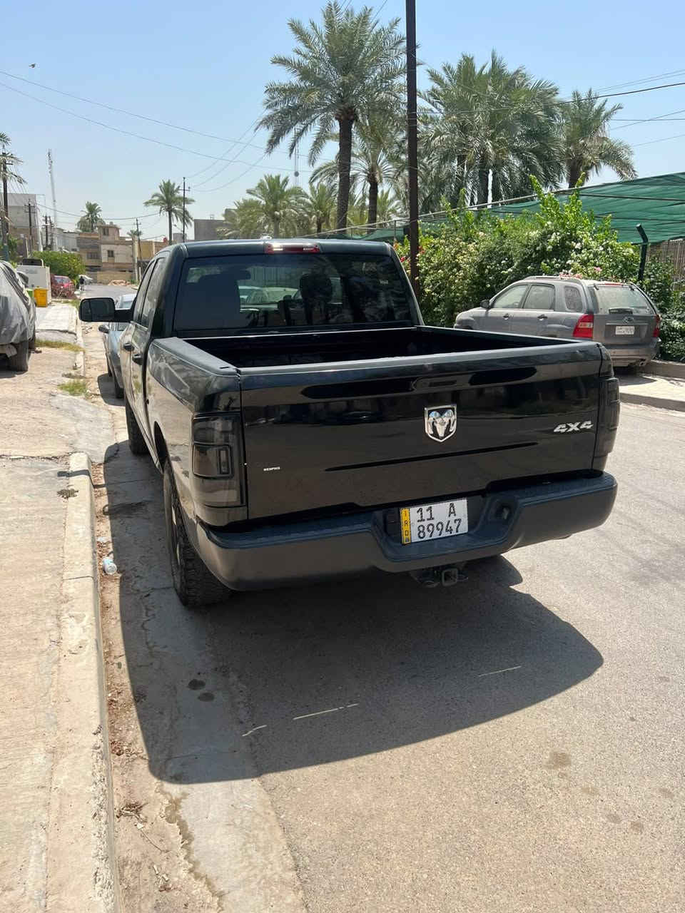 سلام عليكم 
رام 2020 رقم بغداد كلاسك 
بجم و بك لايت ليد 
باب طويل بدي قصير 
سياره جاهزه بيها 4 قطع صبغ ابيع صبغ حزام شرط السونار والعيب الشرعي 
مكينه 8 سلندر 
***********
