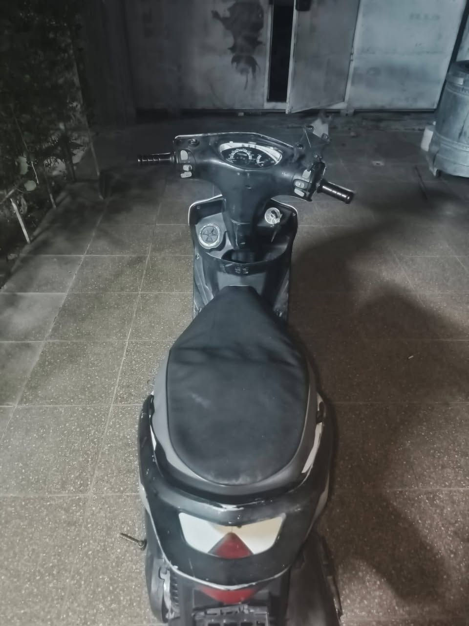 سلام عليكم ثعلب نضيفه مال بيت كهربائيات كله شغاله مكينه حلوه نضيفه سلف هندر نقصه فقط دشبول سعر 400 وبيه مجال عنواني بغداد الشعله رقم ***********

