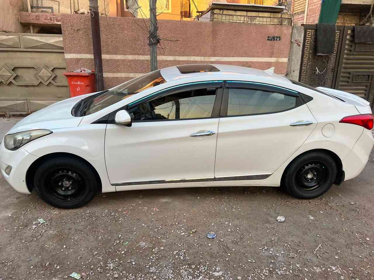 🚗 للبيع النترا 2012خليجية – ✅فول مواصفات 🚗
✅ موديل 2012خليجي
✅ اللون: أبيض
✅محرك 1800 دوش 
✅ الممشى: 255 الف كم
السعر ٩٠ وبيهه مجال قليل حك الجيه 
المواصفات:
• شاشة
• كاميرا خلفية
• فتحة سقف
• ⁠حساسات امامي خلفي 
• سيارة جاهزة للاستخدام اليومي
    * الصور تبين كل التفاصيل 
📍 الموقع: بغداد – البياع شهداء الشرطه الرابعه )

📞 للتواصل والاستفسار: *********** 
يرجى الاتصال أو مراسلة الخاص.

البيع للجادين فقط، والله يرزق البائع والمشتري.
