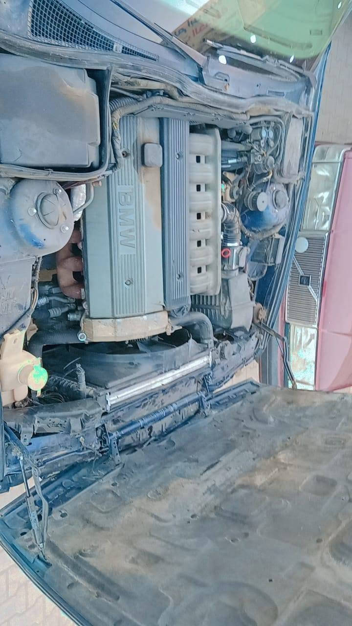 BMW مسكر عدله موديل 92 غرفه جلد كهرباء ابيض رقم اربيل بجم عريض سستم سبايدر لايت زنون سكن بل الدعاميات سلايت طكتين تبريد ثلج ويل رياضي كفاله من حادث والخياس   بجم عريض 
سعر40 وبي مجال 
مكاني نجف 
***********
