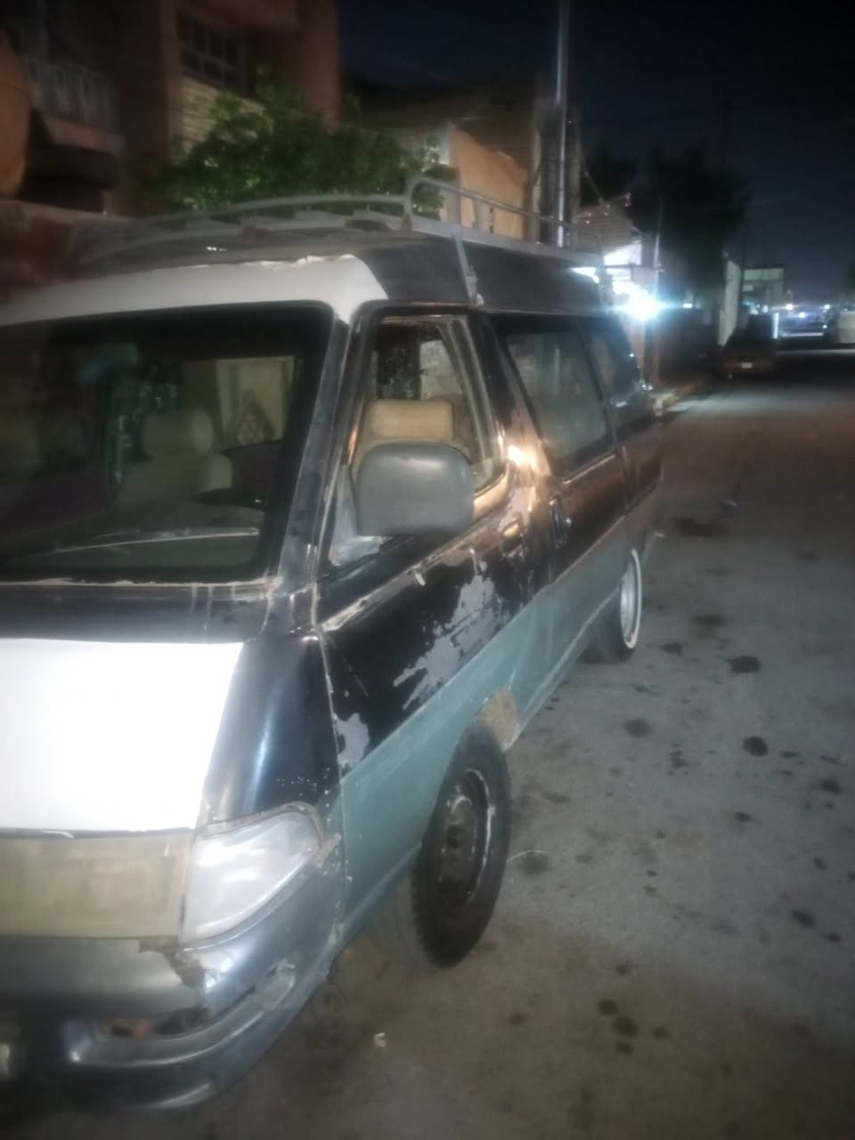 سلام وعليكم البيع مكينة فتيى  وكين هن جديدة سيارة وين ماتريد طلع بية رايدة 24 بية مجالا ***********
