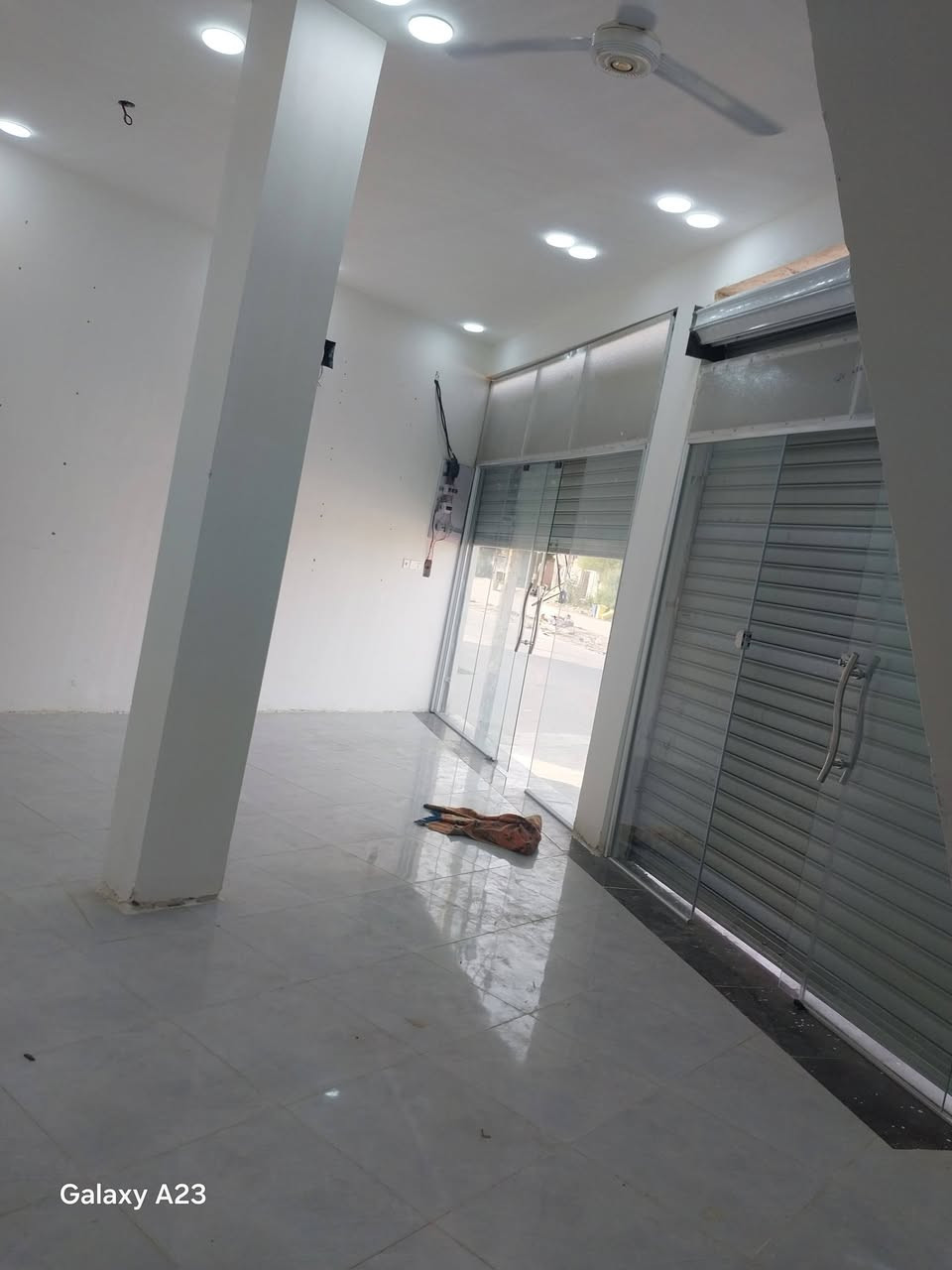 محل للايجار • التفيج • شارع 30