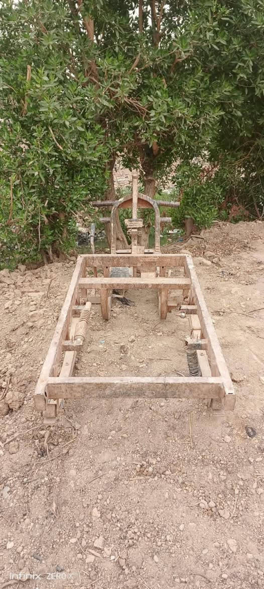 السلام عليكم ستوته موديل ٢٠١٥ للبيع اوراق اصولي 
ب ١٥٠٠ وبيه مجال 
وعندي ستوته مفصخه كامله موديل ٢٠١٠ فاتحه ع مود ضربه ب الشاصي للبيع ب ٧٥٠ اوراق اصوليه 
الشراي يتصل ***********
