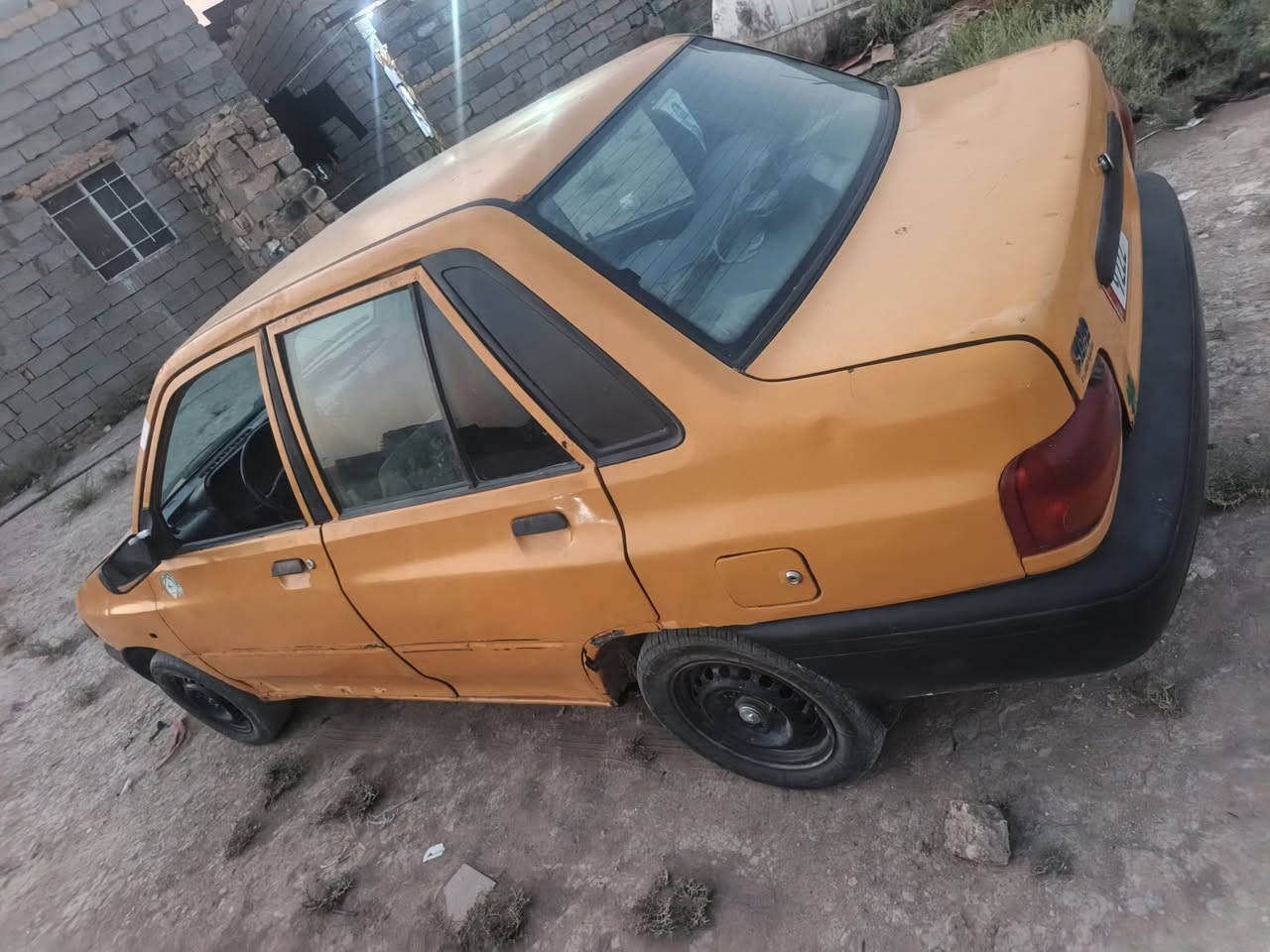 سلام عليكم سايبه موديل 2011 
رقم انكليزي بسمي ما مطلوبه ولا ربع 
سياره مكينه وكير خير من الله 
ما بيها ضربه قويه فقط خياسات قليله 
السعر 15 وبيها مجال بصيط *********** 
مكاني ديوانيه عفك     مكلف بنشر
