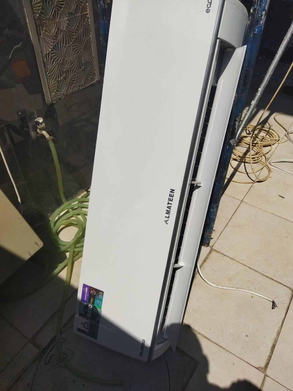 للبيع قطعه داخليه 2طن المتين البدي نظيف جدا فقط وجود ليك للتواصل ***********/السعر 50الف/ كربلاء سيف سعد
