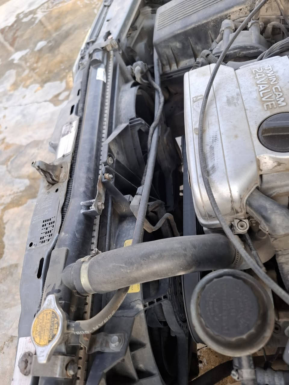 سلام عليكم 
مارسدس دب موديل 89
سياره بدون قطره جاكوج 
صبغ جماليه فقط سياره جاهزه من دعاميه للدعاميه
كير محرك بطه2500
تبريد ثلج 
تايرات وياله جديد شادهم 
جام كهرباء +سنتر لوك 
لايتات زينون 
قاعده دبل سليمات لا تصليح ولا خياس 
صدر امامي خلفي جديد 
كهربائيات كله شغاله 
اي استفسات رقمي***********
