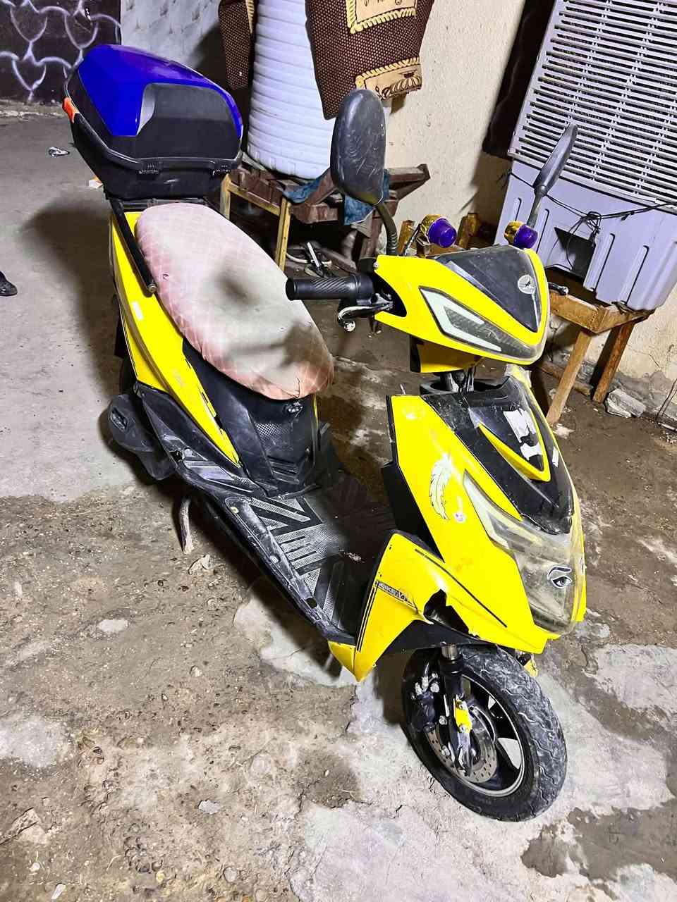 سلام عليكم البيع دراجه شحن سكنس نقص بطاريات عنوان بابل قرب سيطرة آثار الرقم ***********

