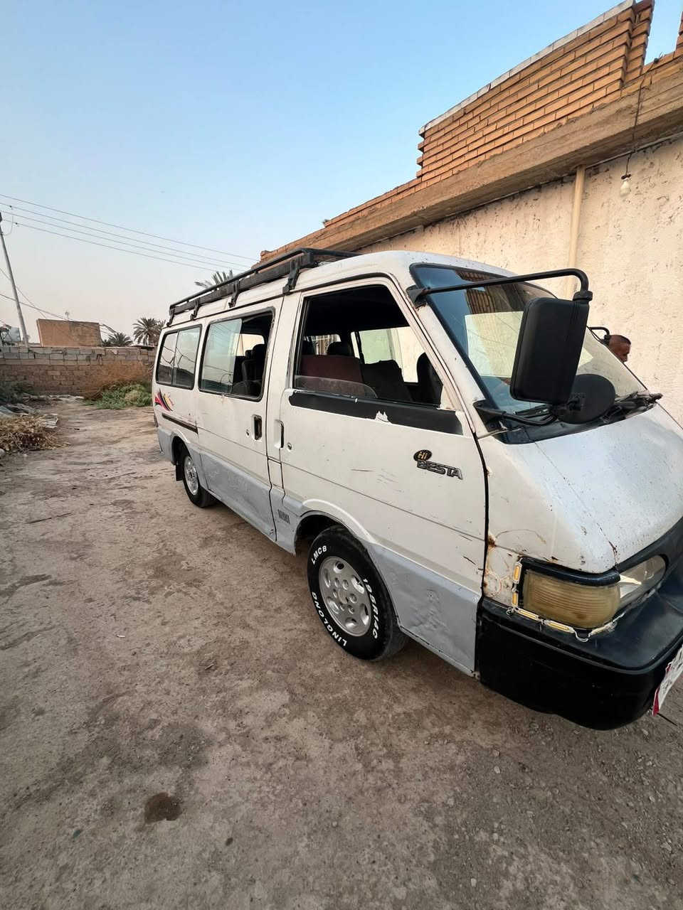 السلام عليكم 
كية بسته موديل ٩٥ رقم بغداد  سنوية  ل٢٨ كير جديد حدادية ٥٠ بالمية مكينة بيهة تبخير مصفره هيئة وعليهة غرامة ٧٠٠ الف تنزل من سعرهة السعر ب ٣٠ ورقة وبيهة مجال الأتصال عالرقم 
*********** العنوان صلاح الدين قظاء بلد ناحية الحاتمية
