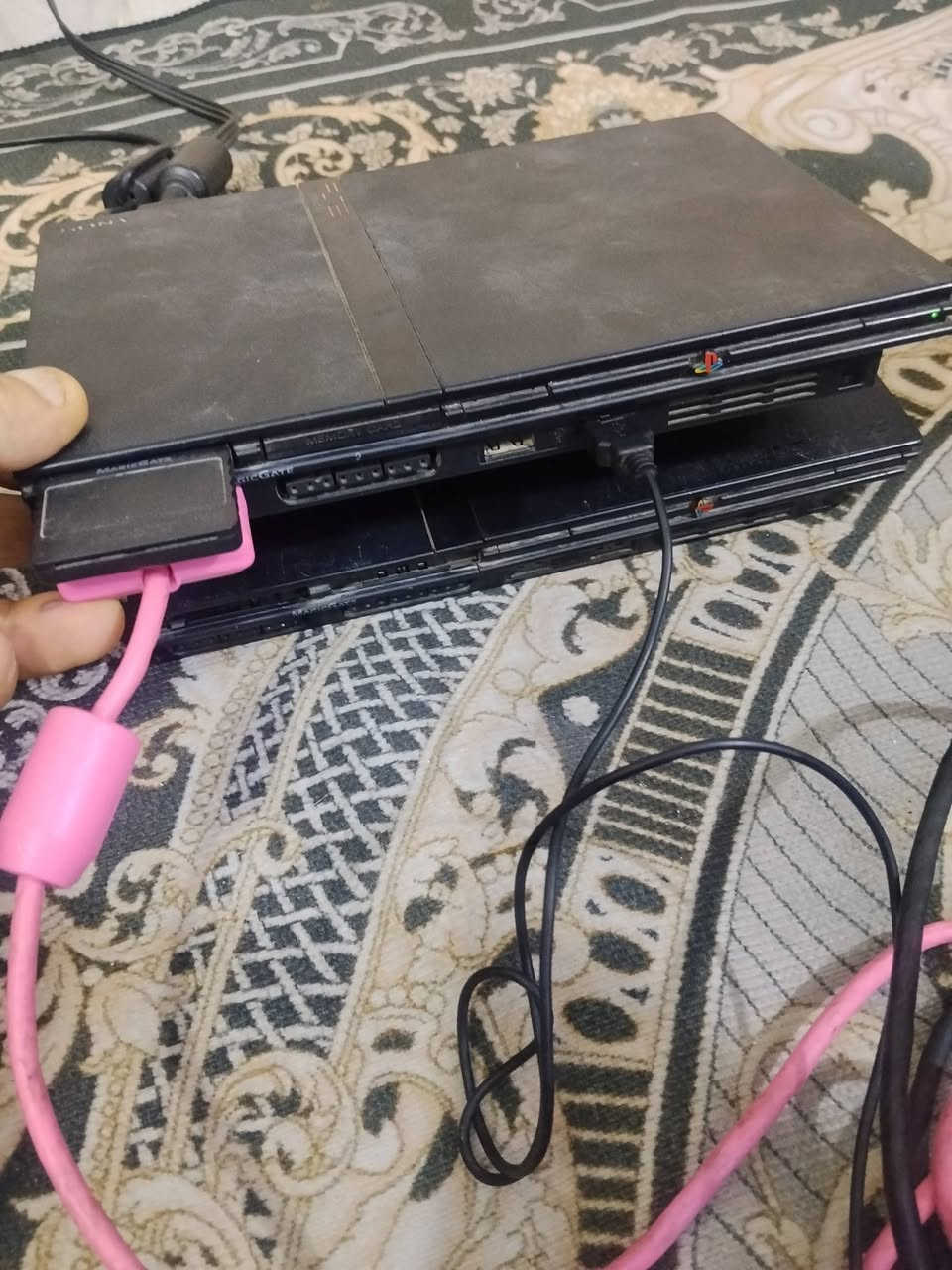 بلي • بدون يدات • قفل