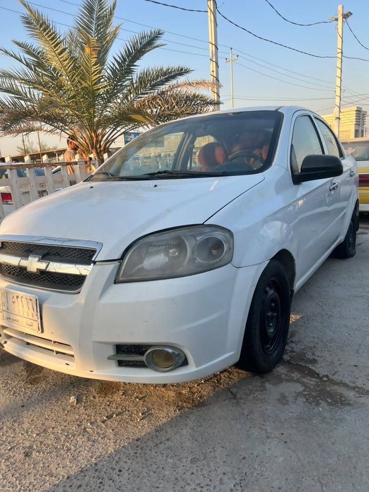 سلام عليكم 
أفيو مديل 13
مسكر
سياره جاهزه
بيها بارد بلبنيد ولجاملغ لوره
بيها باب صبغ
مكان لسياره نجف 
سعر 58 قفل
☎️ ***********
