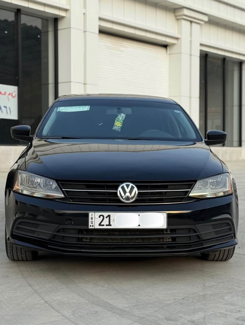 Volkswagen Jetta 2017 S
گئر ئؤتؤماتيك
مەکینەی نەکراوەتەوە
گئر و مەكينةى به شەرت
ماوەی رۆیشتن ٩٩ مایل
دوو پارچەی بۆیاخە بۆنیت و چاملاخ
جەمپەکی خەفیفی پێشی هەیە
یەک پەلەی ساردی هەیە
ئیرباگ سوکان و شان تەقیە دەشبول نەتەقیە
رادێتەر و حەماوەی بە شەرتە
بێ مەسرەفە
نرخ ١٠٣ و مەجالەکی زۆر کەم
ژمارە مۆبایل ***********
تکایە مشتەری تێل بکە جوابی نامە نادرێتەوە سوران, أربيل
