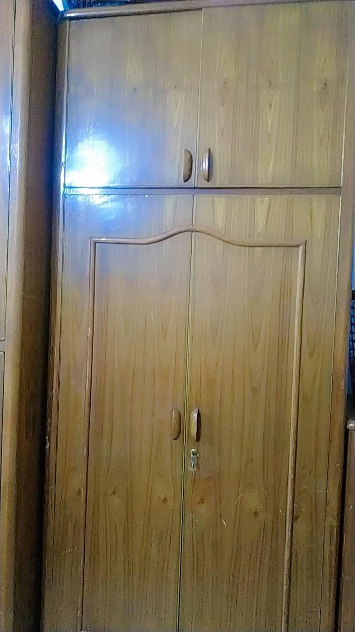 السلام عليكم غرفه صاج طابقين درجه أولى السعر مليون وبيها مجال العنوان بابل الاتصال على الرقم ***********

نص مكتوب في الصور:
- Snapchat-1446520772.mp4 00:17 00:35 1.0x