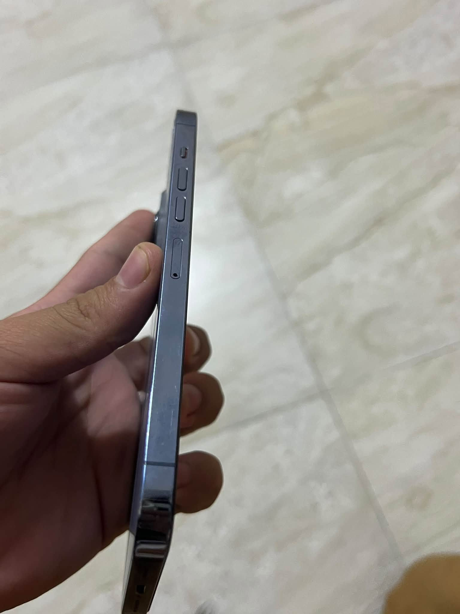 آيفون ١٣ برو ماكس • ٢٥٦ • شاشة مستبدلة