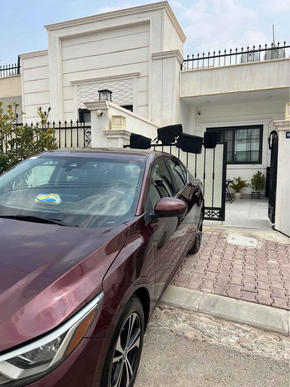 نيسان سنترا ٢٠٢١ مواصفات SV
مواصفات 
رادار 
فول تحكم 
تحديد سرعة
تحديد مسار
نقطة العمياء
حساس خلفي و مانع تصادم
كاميرة خلفي 
لايتات زينون 
تخم تايرات جديد 
سيارة جاهز هزة و تحويل
سنوية ٢٠٢٧
شرط التحويل
الگير و المحرك شرط 
تبريد شرط ثلج
حادث بي بونيد و چاملغ بدون شاصي و بدون دواخل كل شرط
بطاقة بانزين 
سعر ١٢١ بي مجال
مكان سيارة كركوك
رقم تلفون 
***********
*********** كركوك, العراق
