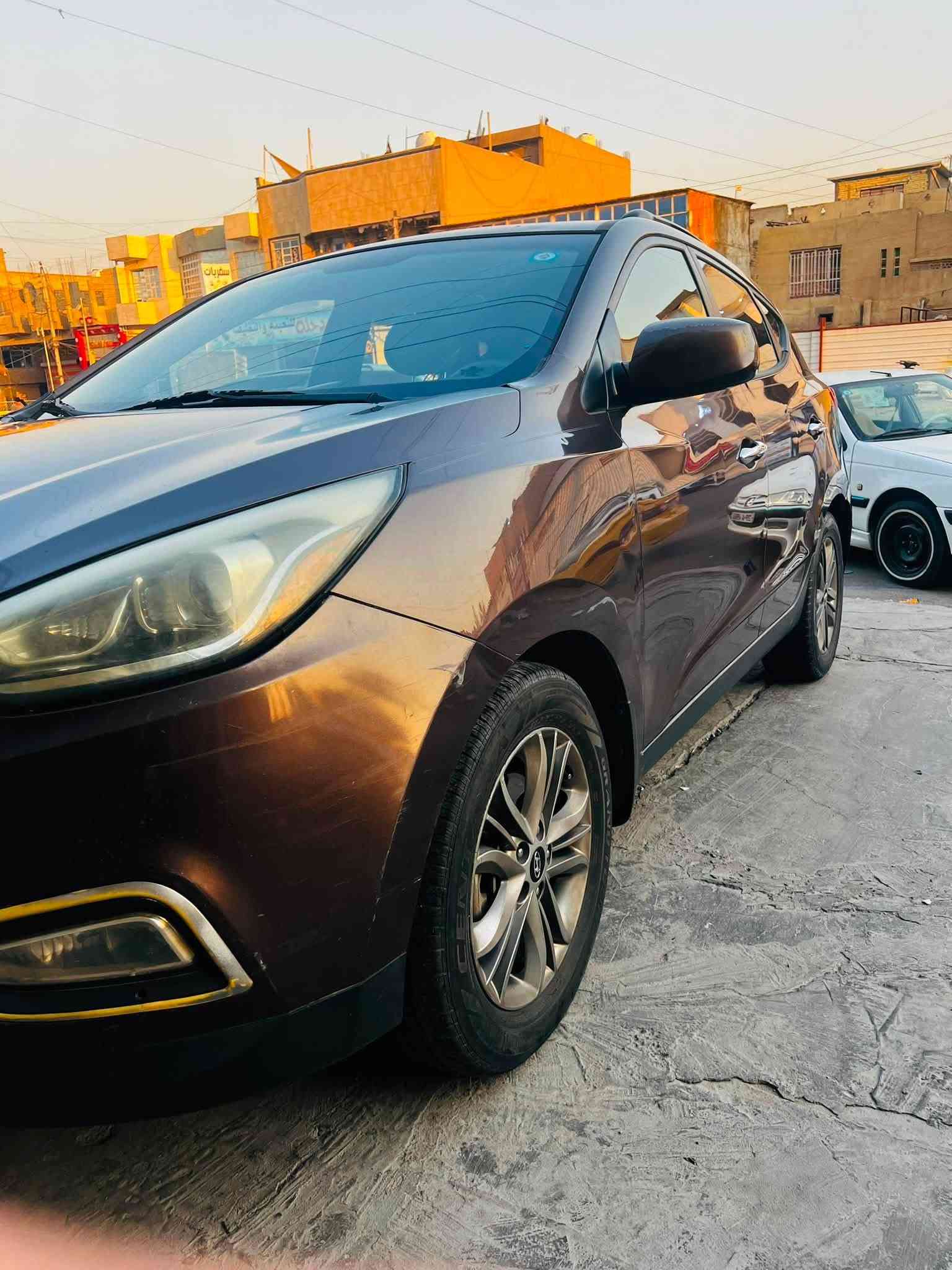 توسان موديل 15 رقم مثنى دولي للبيع
وارد امريكي 
3 قطع 
محرك كير تبريد خير من الله
بنيد مبدل 
بابتين جهة الصدر مصلحات نفسهن 
بدون دواخل بدون لغود
هزه جديده قبل اسبوع
شرط التحويل 
مكان السيارة حي العامل 120 وبيها مجال
***********
