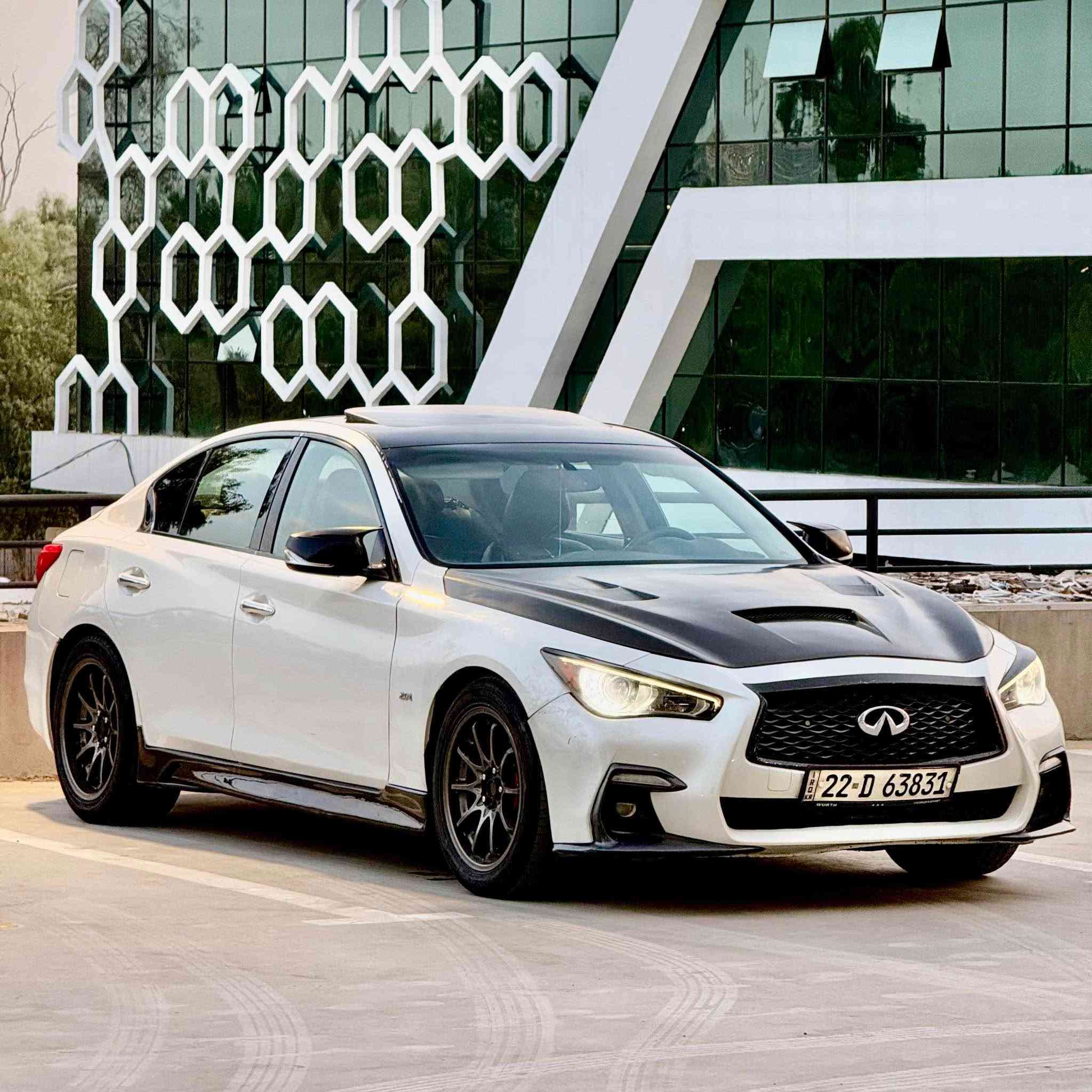 إنفينيتي Q50 • ٣٫٠ توين تيربو • ماشيه ١٤٢ ألف كم