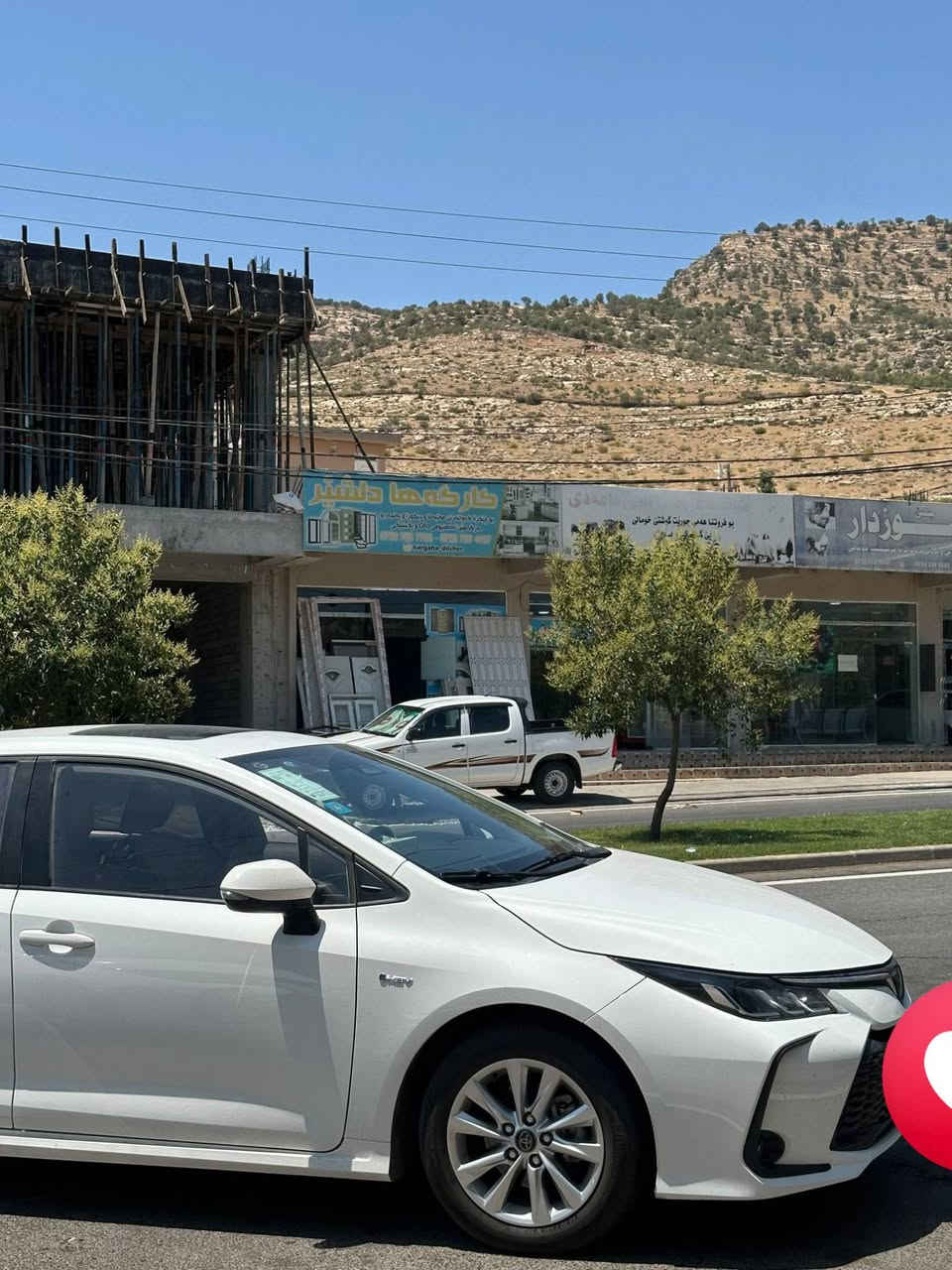 للبيع تويوتا كورل 2024
فول مواصفات داخل احمد 
كرسي كهربائي مكفوله كفاله عامه 
للاستفسار ***********
