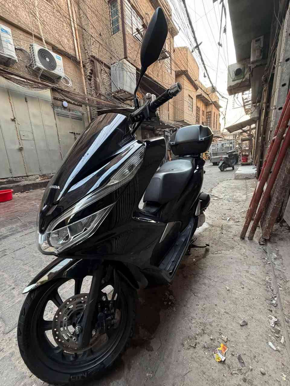 السلام عليكم pcxجيل٣ ياباني مكفوله من كلشي دراجه جديده بمعنا الكلامه بل عافيه التصير من نصيبه سعر (٢٢)$
***********بغداد شارع صدريه

