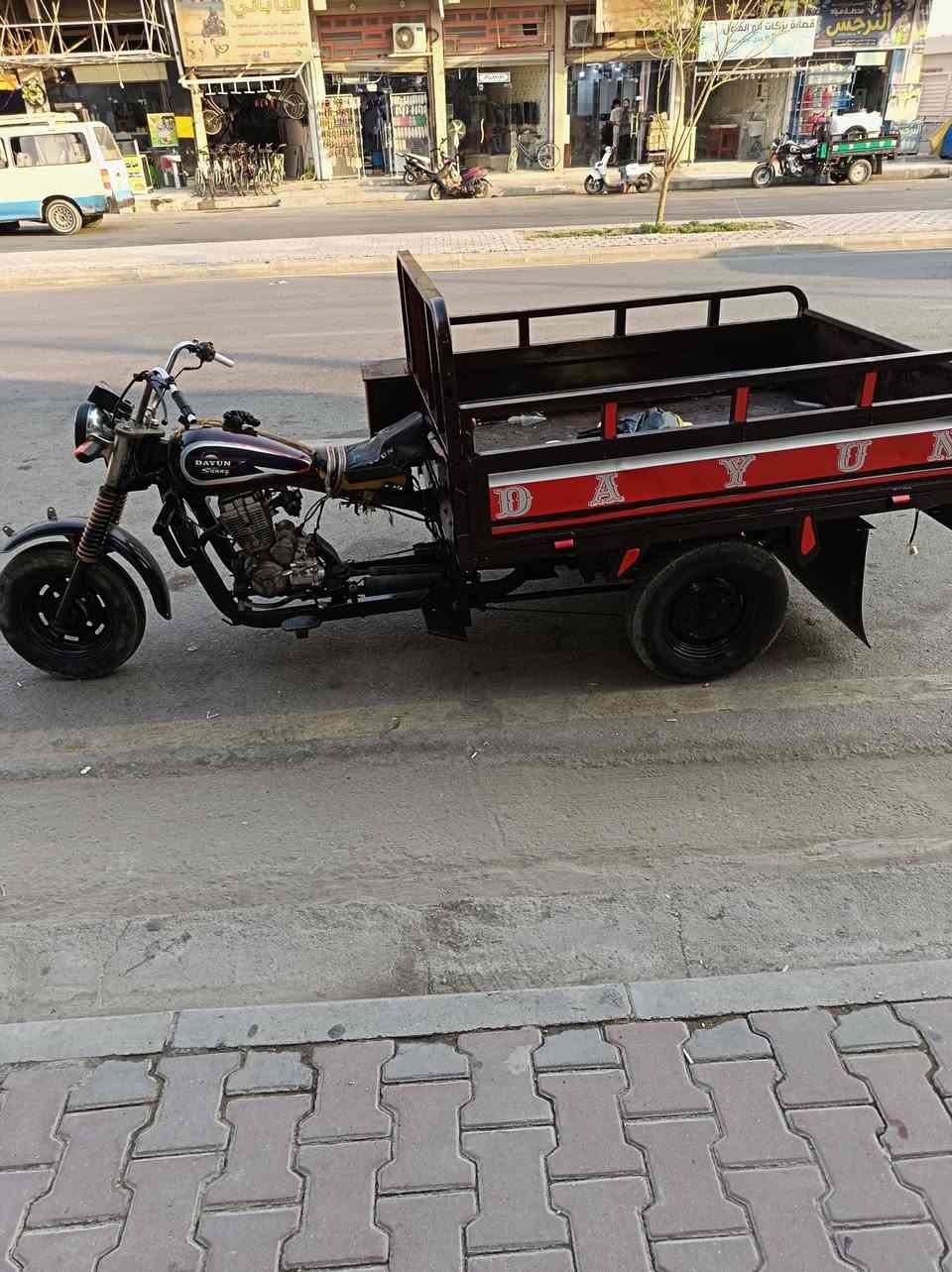 ستوته للبيع مديل 14رقم ابيض سنويته صاقطه بل 20رقمه ضايع راعيه ماندله العنوان كوت السعر 950 ***********
