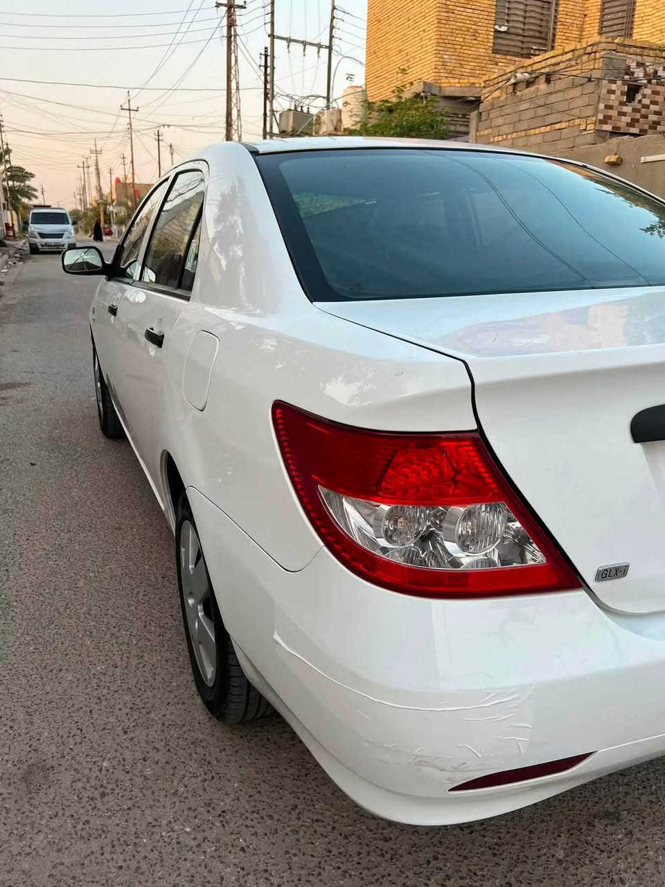للبيع بيوايدي موديل ٢٠حرة تحويل ثاني يوم سياره وضع شركه كله بلاد ماشيه ١٦٠سياره جاهزة وجديدة.  كفاله عامه ماعده بارد باب سايق موضح بل صوره   سعر٧٥وبيها مجال بصيط للشراي مكاني ناصريه مركز ***********
